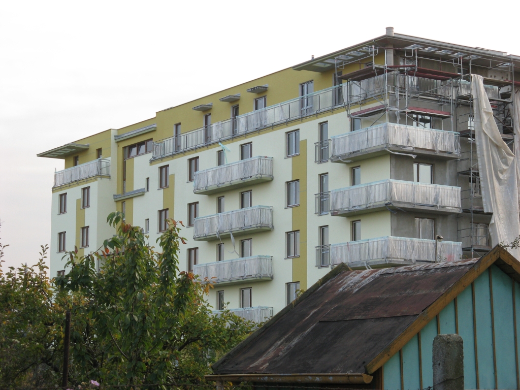 październik 2010